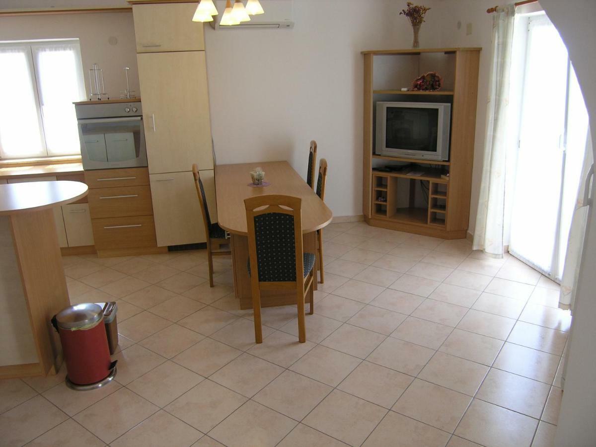 Apartman Juric Διαμέρισμα Krk Town Εξωτερικό φωτογραφία