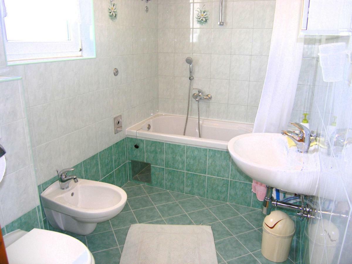 Apartman Juric Διαμέρισμα Krk Town Εξωτερικό φωτογραφία